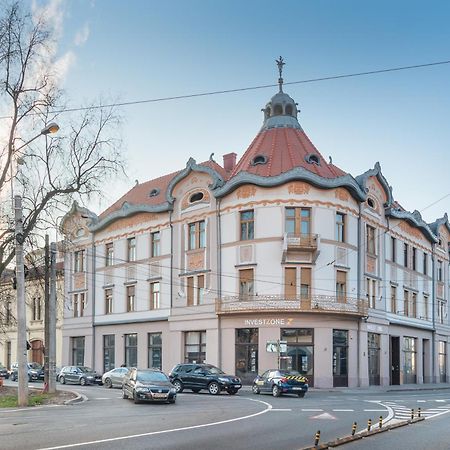 Olimpia Residence Орадеа Екстериор снимка